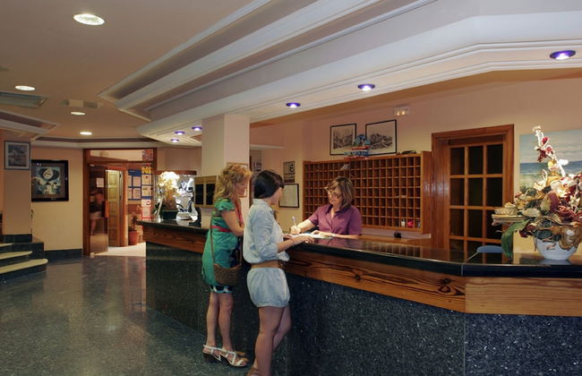 Nereida Aparthotel - Foto 2