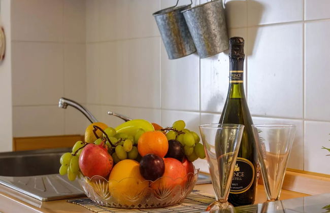 Villa With Climate, Wi-fi and Private Parking - Foto 8