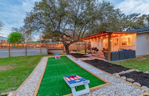 Texas Vacation Home, Game Room & POOL by Sixflags - Foto 52