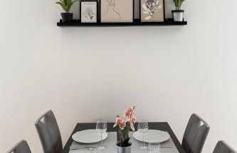 Stylish 4-Person CityNest Wuppertal Near Hbf - Foto 3