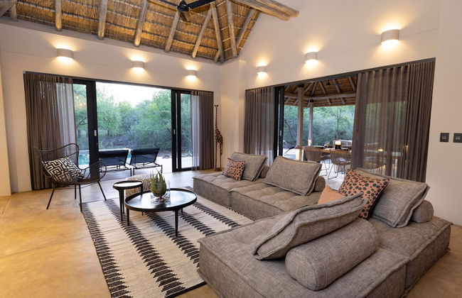 Discover the Coziness of Villa Nesskop - Hoedspruit - Photo 26