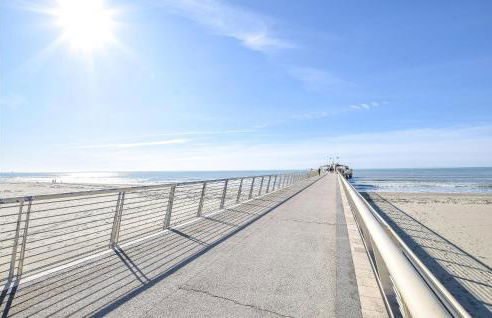 2 Bedroom Amazing Home In Massarosa - Foto 8