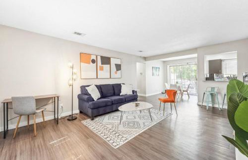 Economy King Bed Suites w Pool, Next to Downtown - Foto 5