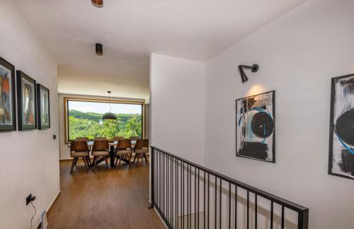 Villa Mochi, a beautiful modern villa in a tranquil enviroment - Photo 18