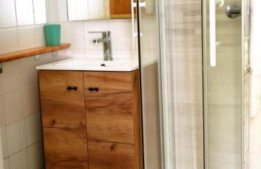 Appartement vert tendre face à la montagne - Foto 8