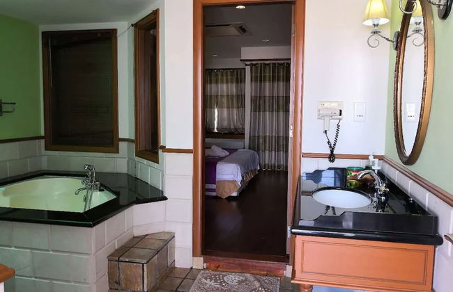 Alpine LXPD Water Chalet - Photo 50