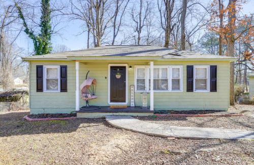 Pet-Friendly Georgia Retreat with Fire Pit and Porch! - Foto 6