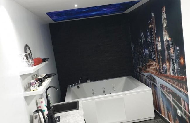 Apartman 2 S V Istocno Sarajevo Lukavica sa Jacuzzi Lux Spa Hilandarska Centar - Foto 12