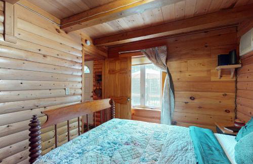 Hemlock Ridge Retreat - Photo 13