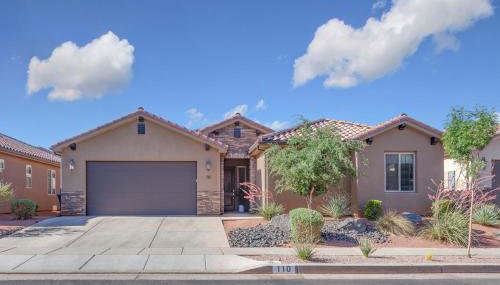 PV 110 Themed Rooms, PS4, Ping Pong, Pack n` Play, Electric Fire Place, Games, and More - Foto 5