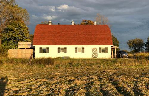 Barn of Three Oaks near Lake Michigan and Journeyman - Foto 21