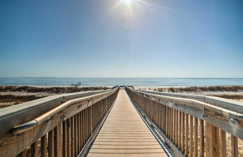Mexico Beach Getaway with Patio - Steps to Beach! - Foto 26