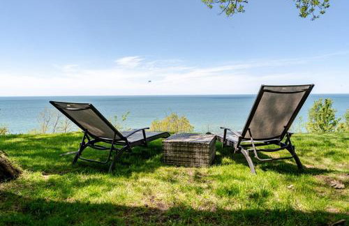 All the Waters Retro Home on Lake Michigan- Your Own PRIVATE BEACH - Foto 13