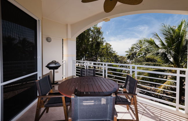 Villa Beach Palm Cove - Photo 52