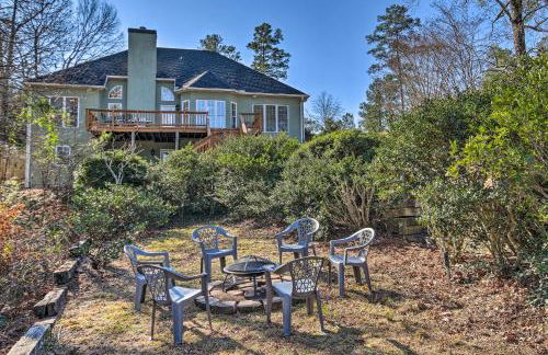 Luxe Lake House with Pool and Dock on Deep Water Cove! - Foto 35