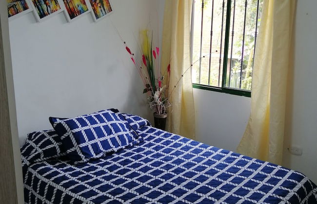 Café de Colores con balcon - Photo 9