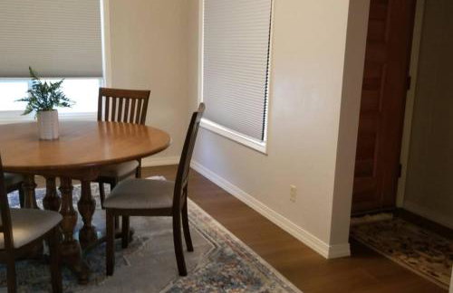 Charming Home In Quiet Grangeville Neighborhood - Foto 18