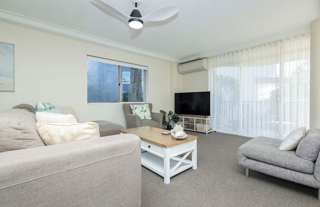 Bayview Beach Holiday Apartments - Photo 35