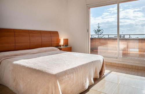 AT130 Casa con piscina privada, aire acondicionado y garaje - Foto 23