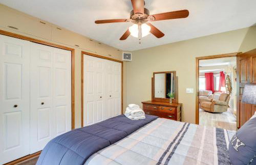 Cozy Mars Hill Farmhouse with Scenic Views - Foto 13