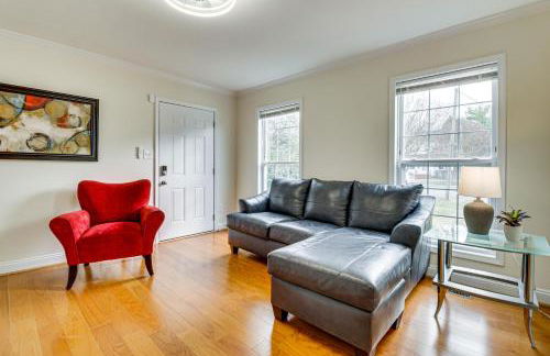 Walk to Dtwn and Campus! Spacious Hampton Home - Foto 4