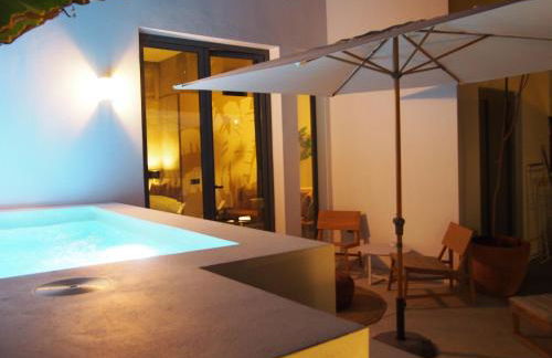 SUITES 9 MALAGA, three unique suites with private plunge pool - Photo 42