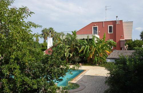 Marlù Luxury Rooms Pool and Garden - Foto 12