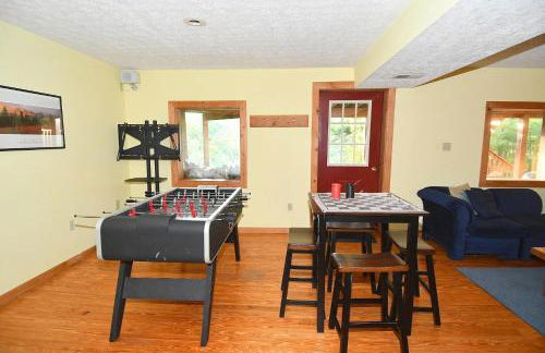 The Outlook - Pet Friendly, Grill, Wifi, View, Fire Pit, Deck, Family Friendly, Foosball, Game Room, King Bed, Fireplace - Photo 39