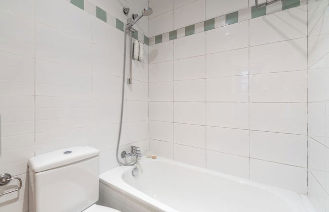 Aspasios Plaza Real Apartments - Foto 20