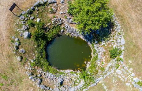 Villa Majkovica - 4 Bedroom Villa with Private Pool & En-Suite Bathrooms & Parking - Photo 81