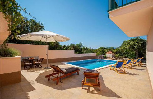 Beautiful Home In Pupnat - Photo 9