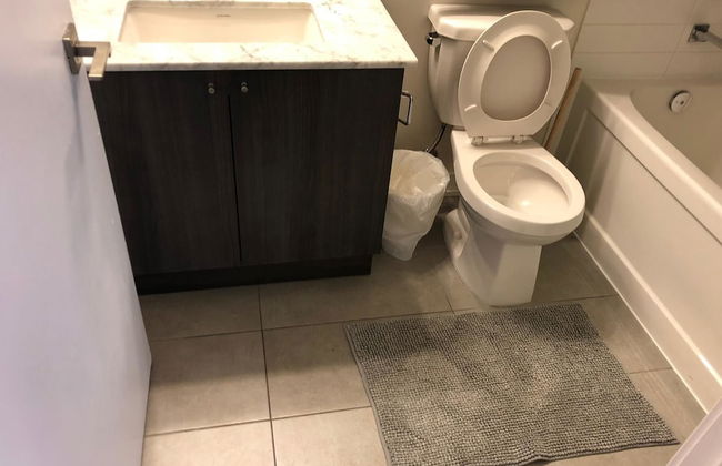 Deluxe Corner Suite - By Elite Suites - Photo 19