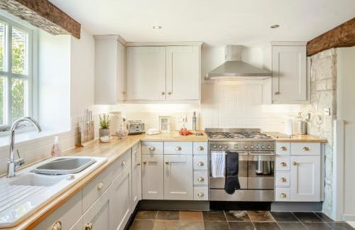 Sandstones - Photo 16