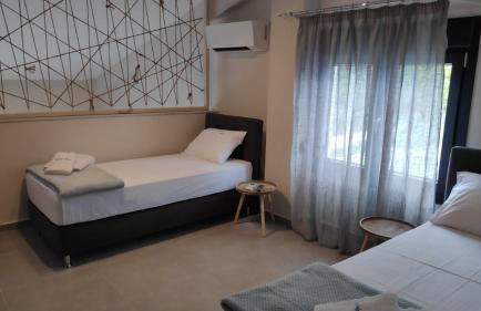 Amber Blue - Photo 19