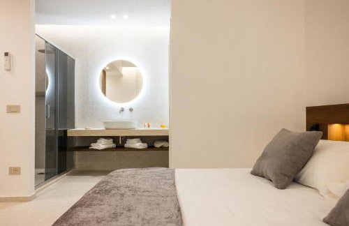 Nora's Suites - Photo 68