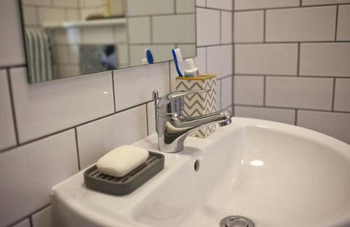 For Students Only - Algernon Firth in Leeds - Foto 21