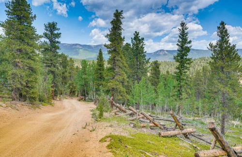 Patio and Hot Tub Cozy Cabin Retreat in Bailey! - Foto 22