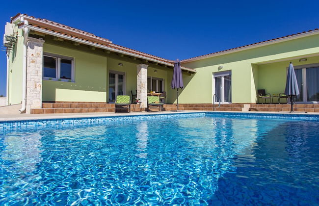 Villa in Istria With Private Pool & Near Pula - Foto 17