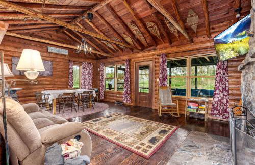 Beautiful Family Cabin with Cozy Interior and Exterior in Saint Croix Falls, Wisconsin - Foto 17