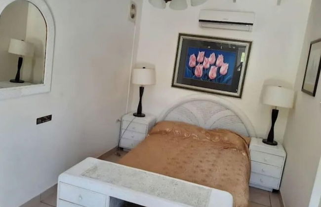 First Day Hotel on Aruba - Photo 3