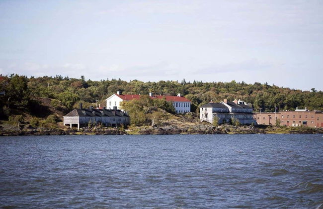 Cruise & Visit to Grosse Island - Foto 1