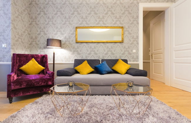 Abieshomes Serviced Apartments - Votivpark - Photo 7