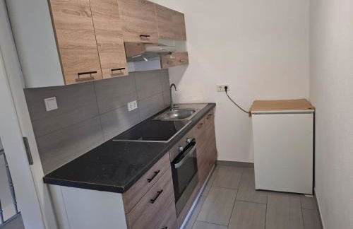 Zwei separate Zimmer im 1 OG Ideal für Montüeren oder Studenten WG - Foto 4