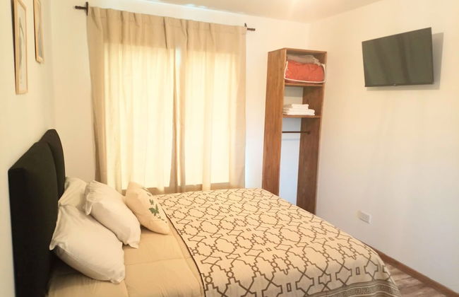 Laguna Studios - Photo 15