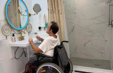 Disney Princess and Heroes Apartment Accessible - Foto 47