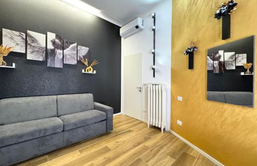 ROYAL HOUSE - Parcheggio gratuito e Wi-Fi - Photo 13