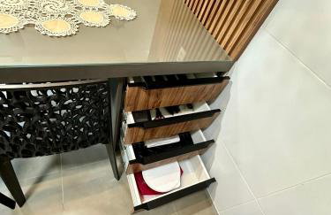 Apartamento novo e completo há 500m da praia Ponta Verde! - Foto 3