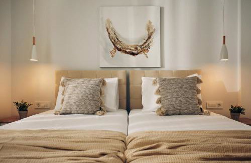 Thelxi's Suite II - Brand New Seaview Suite! - Foto 13