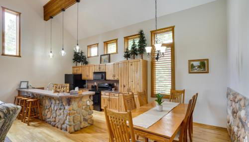 Spacious Beaver Getaway Near Eagle Point Resort! - Foto 3