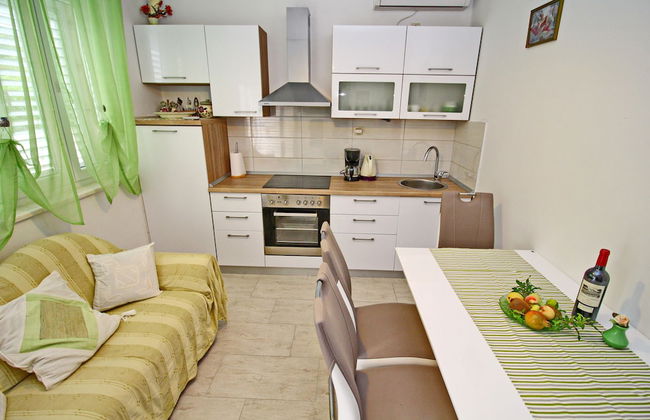 Green Garden House - Photo 11